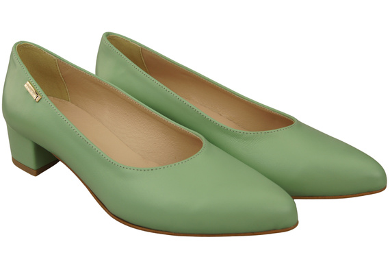 Women's low-heeled pumps timeless elegance and comfort 220 ElitaBut