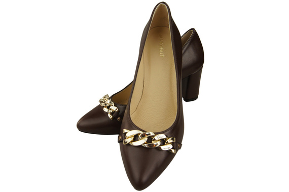 Classic Women's Pumps Shoes made of Natural Leather with a Gold Decorative Chain 200 ElitaBut