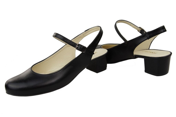 Women's shoes Sandal Natural leather 108 ElitaBut