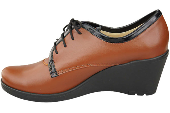 Shoes Women's Brogues On Wedge Natural leather 181 ElitaBut