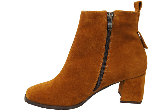 Women’s ankle boots in genuine suede leather, stable block heel, with zipper – 224 ElitaBut