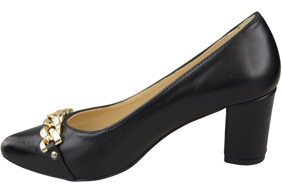 Classic Women's Pumps Shoes made of Natural Leather with a Gold Decorative Chain 200 ElitaBut