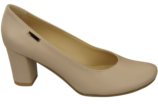 Footwear Classic Women's Natural Leather Almond Nose Dugout 201 ElitaBut