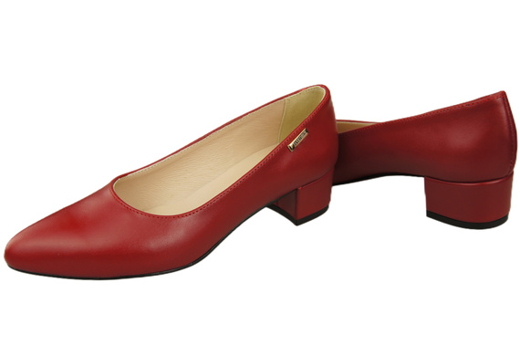 Women's low-heeled pumps timeless elegance and comfort 220 ElitaBut