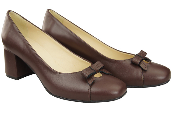 Women's Pumps with a Bow, Natural Leather and Low Heel 203 ElitaBut