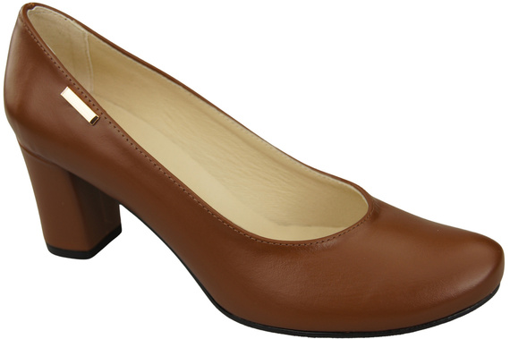 Footwear Classic Women's Natural Leather Almond Nose Dugout 201 ElitaBut