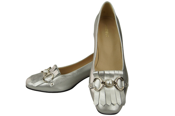 Women's shoes Pumps Natural leather 195 ElitaBut