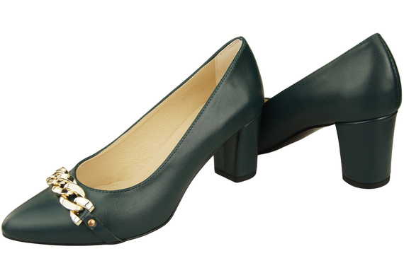 Classic Women's Pumps Shoes made of Natural Leather with a Gold Decorative Chain 200 ElitaBut