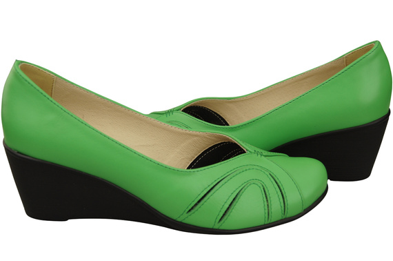 Women's Black Natural Leather Wedge Pumps 828 ElitaBut