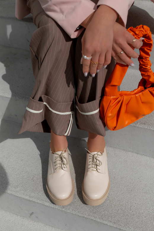 Obuwie Półbuty Damskie Sznurowane Beżowe Skóra Naturalne 180 ElitaBut