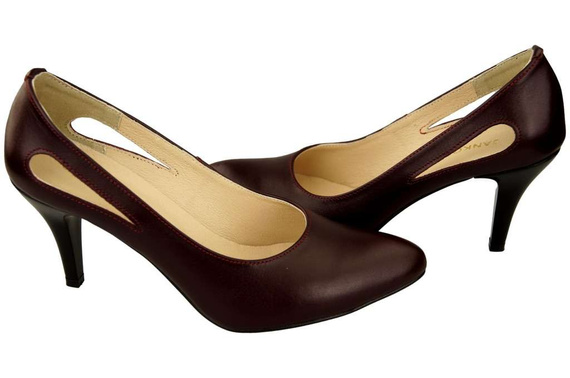 Women's shoes Pumps Natural leather 166 ElitaBut