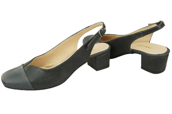 Footwear Women Sandals Natural leather 165 ElitaBut