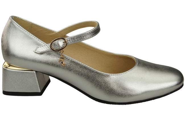 Women's shoes Pumps with a strap, natural leather 202 ElitaBut