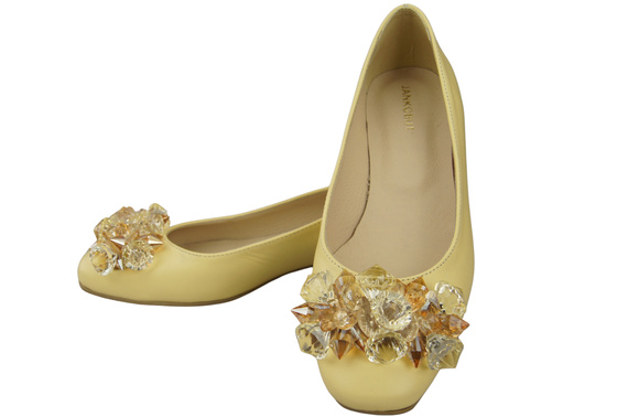 Damskie Czółenka Bananowy z Kryształkami płaskie Skóra naturalna 216 ElitaBut