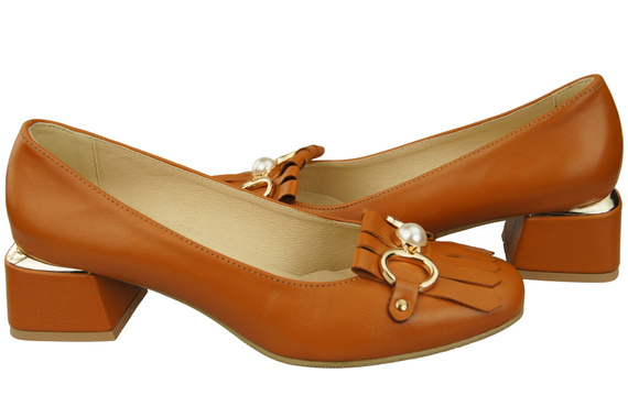 Women's shoes Pumps Natural leather 195 ElitaBut