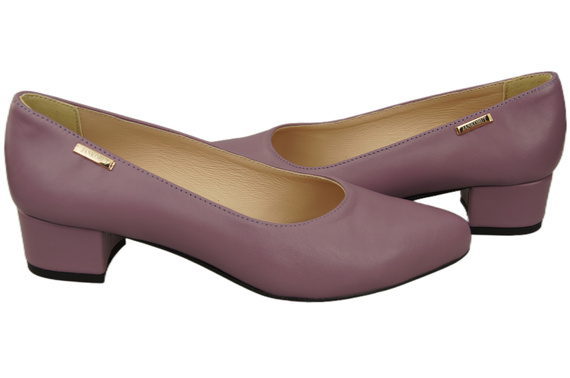 Women's low-heeled pumps timeless elegance and comfort 220 ElitaBut