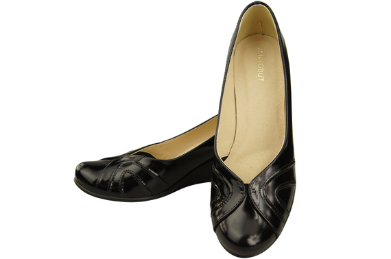 Women's Black Natural Leather Wedge Pumps 828 ElitaBut