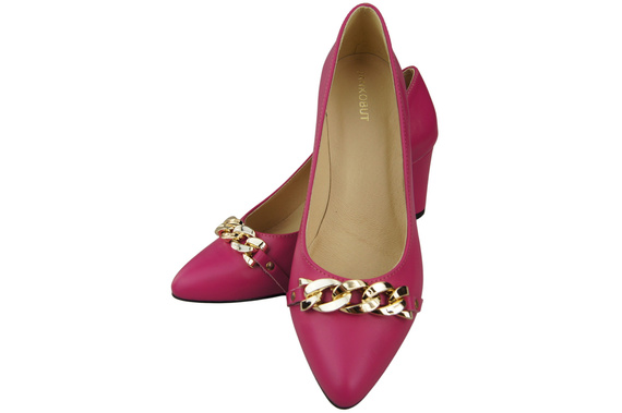 Classic Women's Pumps Shoes made of Natural Leather with a Gold Decorative Chain 200 ElitaBut