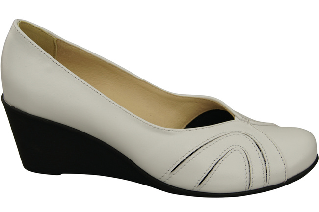 Women's Black Natural Leather Wedge Pumps 828 ElitaBut