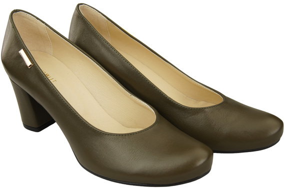 Footwear Classic Women's Natural Leather Almond Nose Dugout 201 ElitaBut
