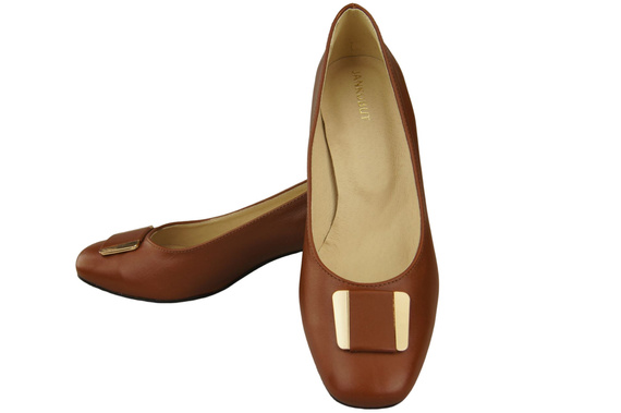 Women's shoes Pumps Natural leather 187 ElitaBut