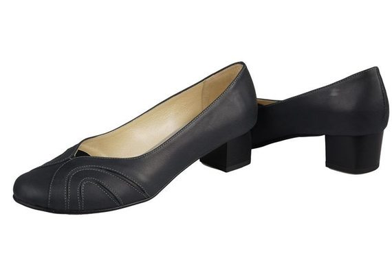 Women's shoes Pumps natural leather 786 ElitaBut