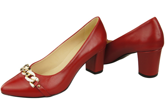 Classic Women's Pumps Shoes made of Natural Leather with a Gold Decorative Chain 200 ElitaBut