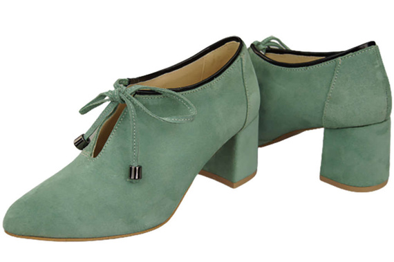 Women's shoes Low shoes Natural leather velor 183 ElitaBut