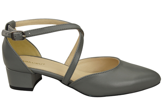 Women’s Leather Sandals with Straps Low Heel 223 ElitaBut