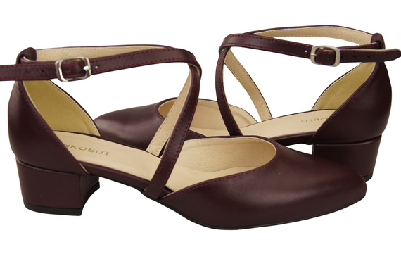 Women’s Leather Sandals with Straps Low Heel 223 ElitaBut