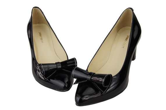 Women's shoes Pumps natural leather Lacquer 975 ElitaBut