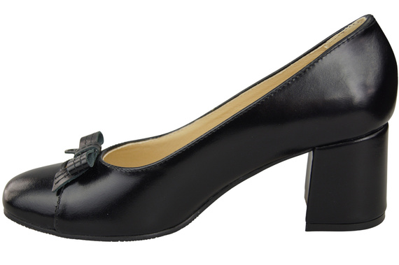 Women's Pumps with a Bow, Natural Leather and Low Heel 203 ElitaBut