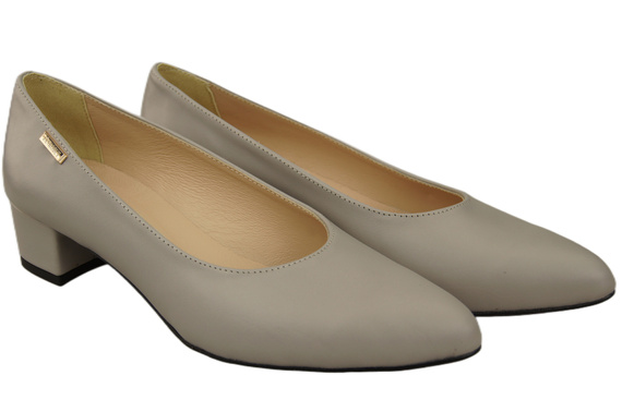 Women's low-heeled pumps timeless elegance and comfort 220 ElitaBut
