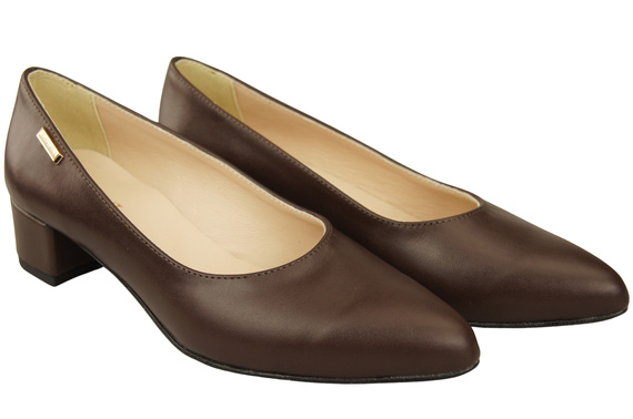 Women's low-heeled pumps timeless elegance and comfort 220 ElitaBut