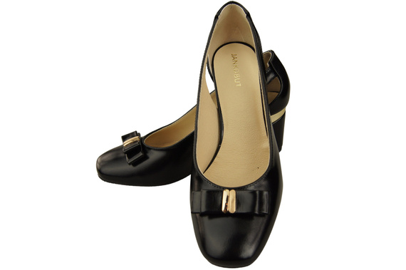 Shoes Women's pumps in Natural Leather with Decorative Heel 199 ElitaBut