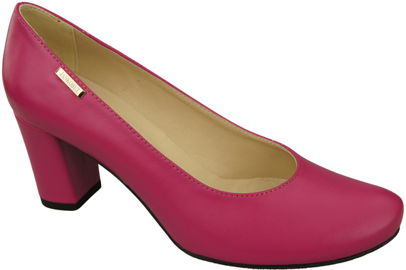 Footwear Classic Women's Natural Leather Almond Nose Dugout 201 ElitaBut