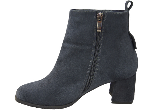 Women’s ankle boots in genuine suede leather, stable block heel, with zipper – 224 ElitaBut