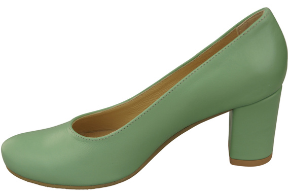 Footwear Classic Women's Natural Leather Almond Nose Dugout 201 ElitaBut