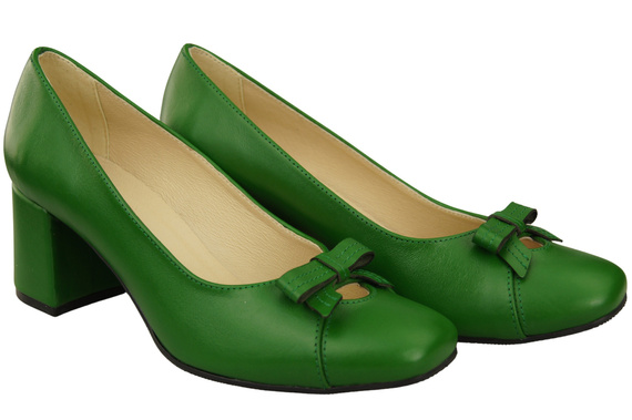 Women's Pumps with a Bow, Natural Leather and Low Heel 203 ElitaBut
