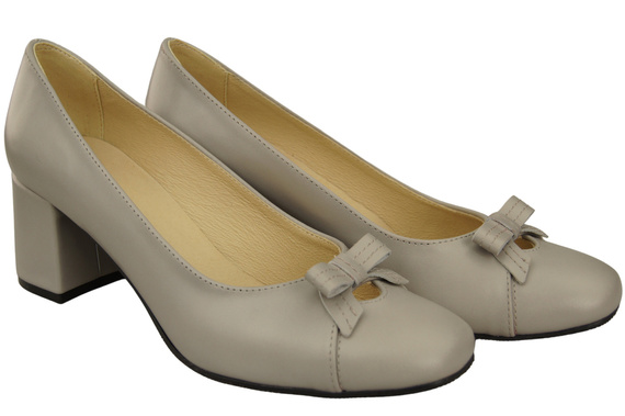 Women's Pumps with a Bow, Natural Leather and Low Heel 203 ElitaBut
