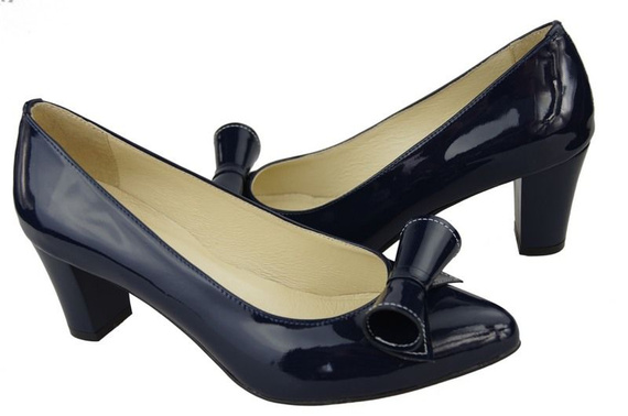 Women's shoes Pumps natural leather Lacquer 975 ElitaBut