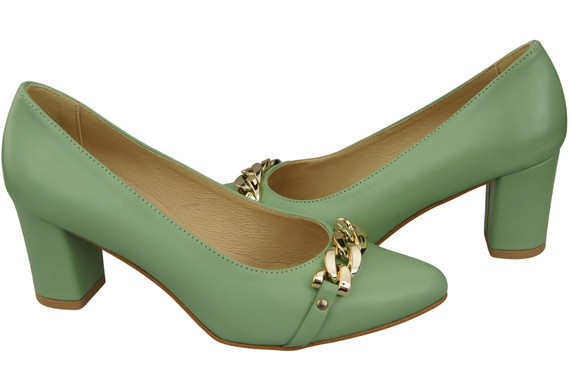 Classic Women's Pumps Shoes made of Natural Leather with a Gold Decorative Chain 200 ElitaBut