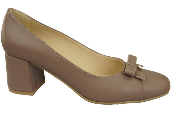 Women's Pumps with a Bow, Natural Leather and Low Heel 203 ElitaBut