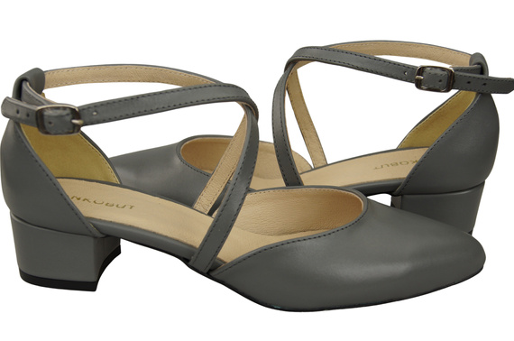 Women’s Leather Sandals with Straps Low Heel 223 ElitaBut