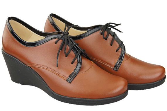 Shoes Women's Brogues On Wedge Natural leather 181 ElitaBut