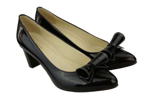 Women's shoes Pumps natural leather Lacquer 975 ElitaBut