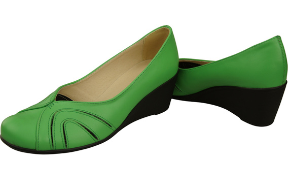 Women's Black Natural Leather Wedge Pumps 828 ElitaBut