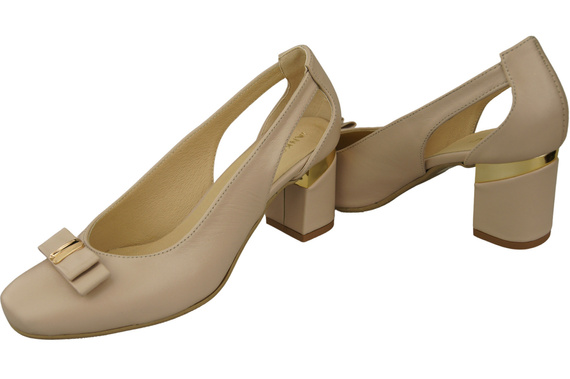 Shoes Women's pumps in Natural Leather with Decorative Heel 199 ElitaBut