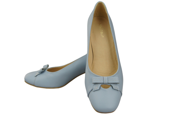Women's Pumps with a Bow, Natural Leather and Low Heel 203 ElitaBut