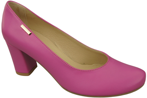 Footwear Classic Women's Natural Leather Almond Nose Dugout 201 ElitaBut